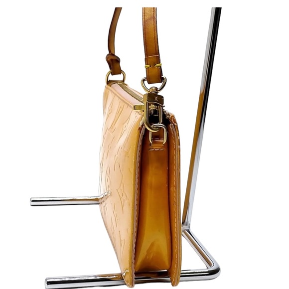 * SOLD * Authentic 💎 Louis Vuitton Yellow Vernis Monogram Leather Hand bag - Picture 4 of 11